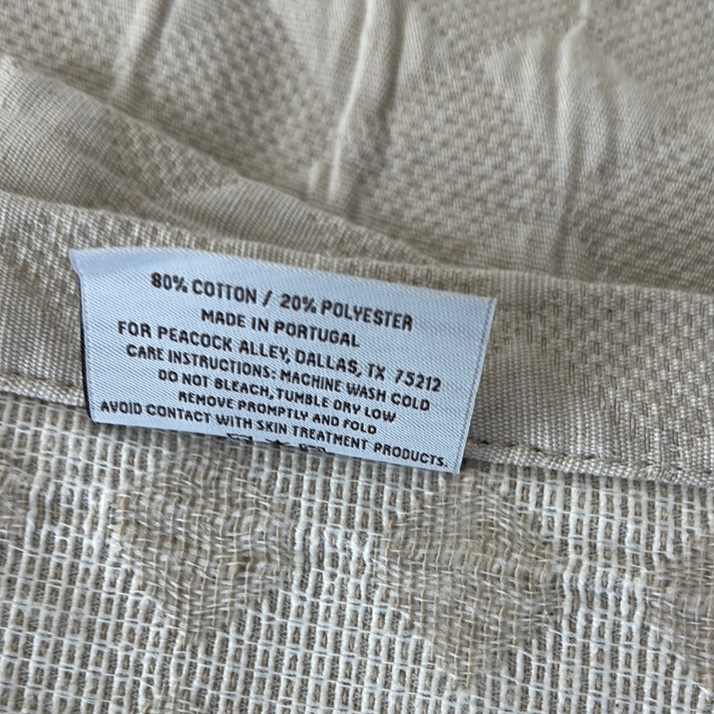 Peacock Alley coverlet and shams - Picture 6 of 6